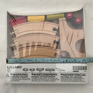 IKEA LILLABO - Train and Wooden Tracks - 20 pieces  NWT